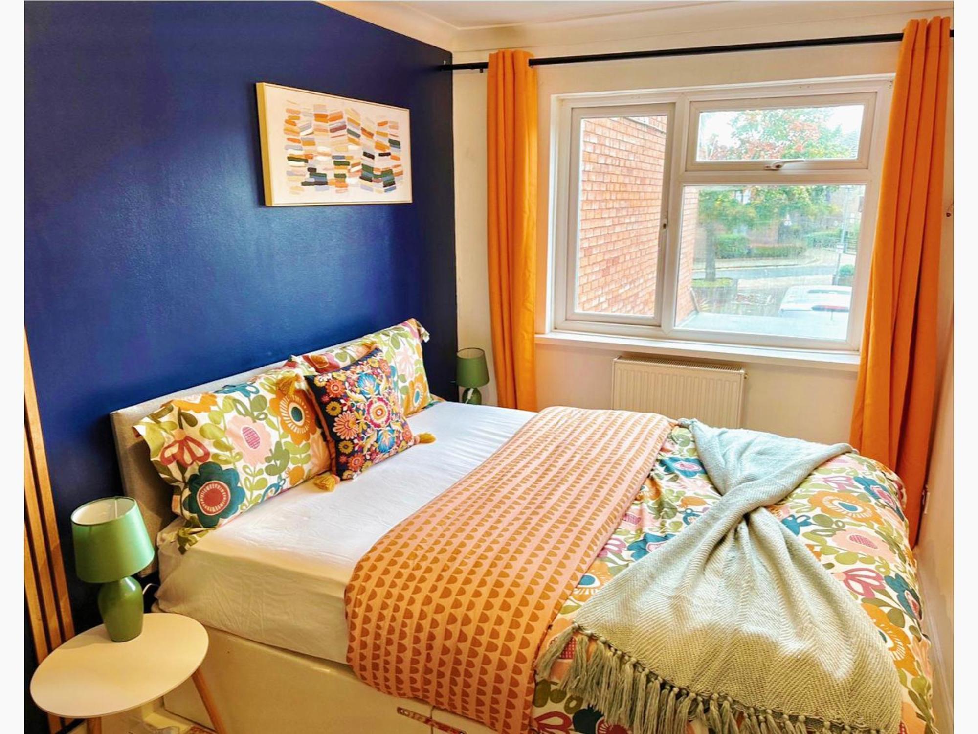 Charming 3-Bedroom House With Garden In Portsmouth, Close Parking, Train Station & Gunwharf Ngoại thất bức ảnh
